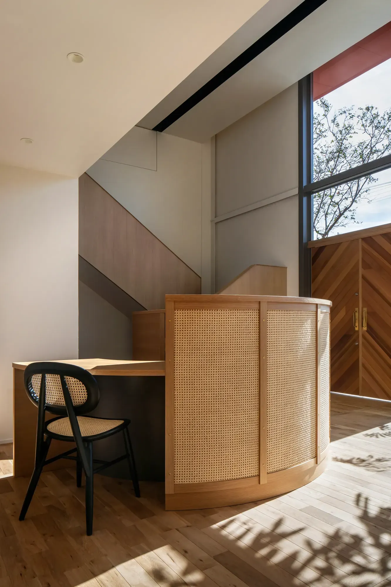 AMOR interior