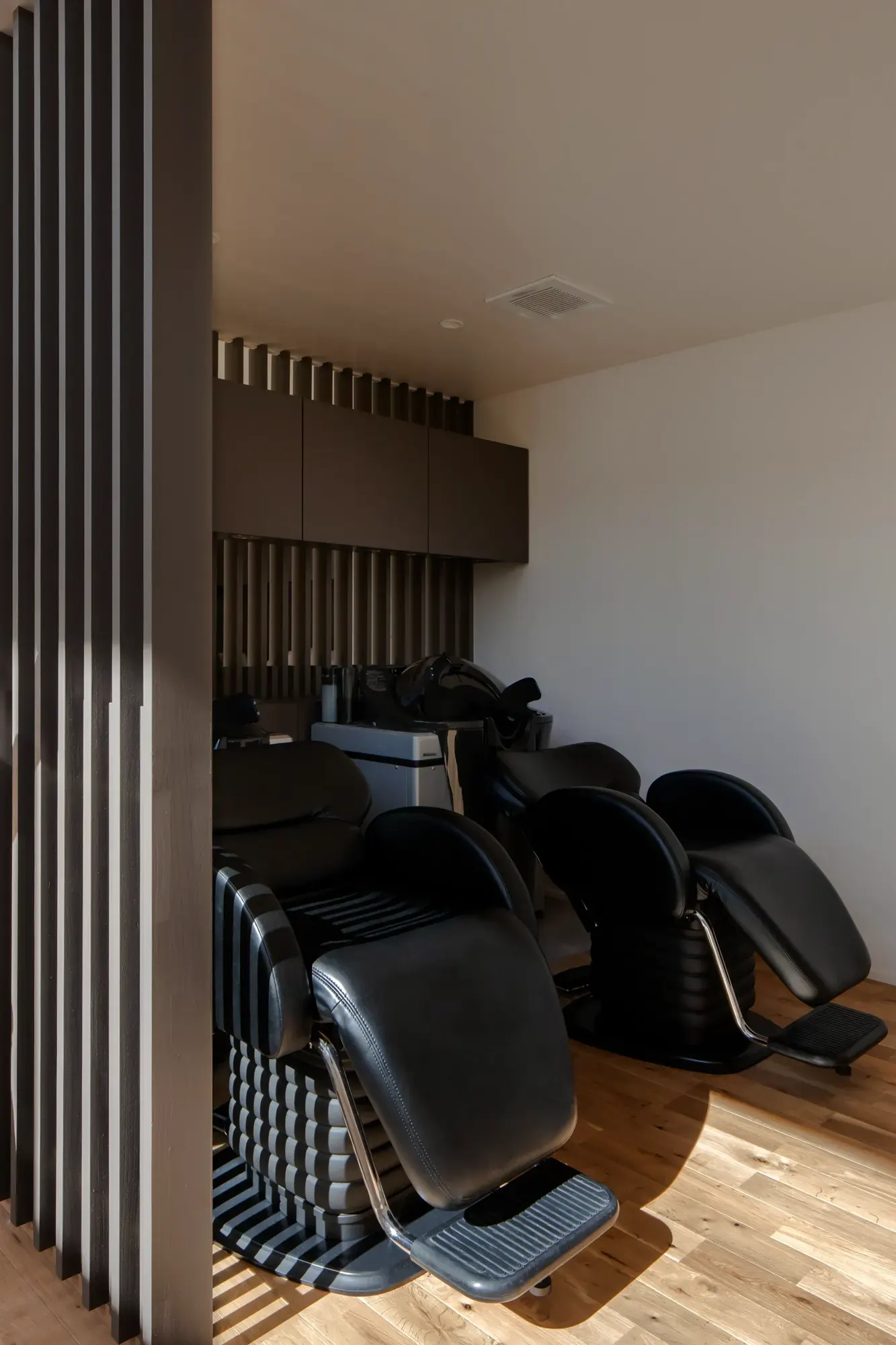 AMOR interior