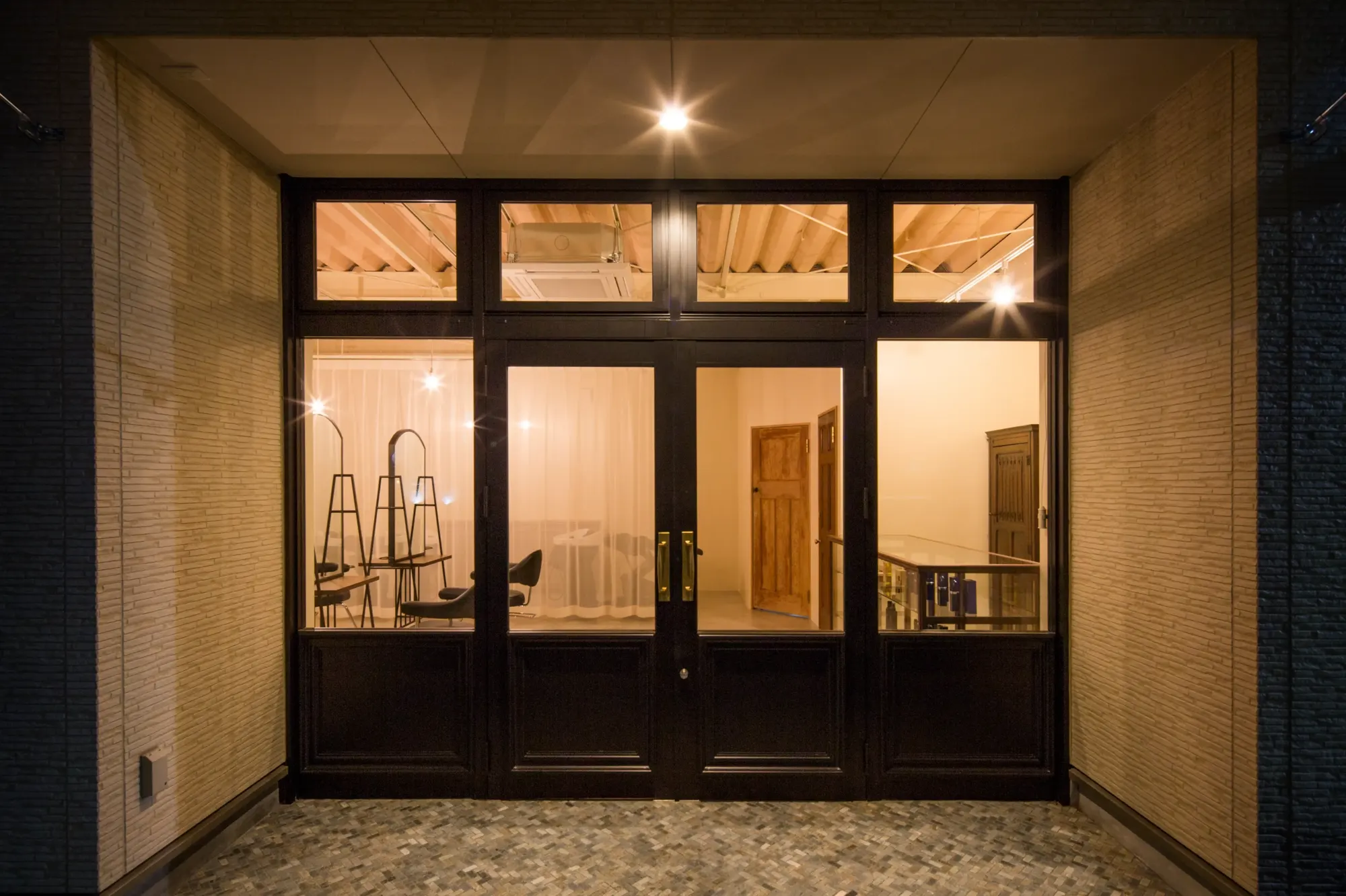ba sho hair interior