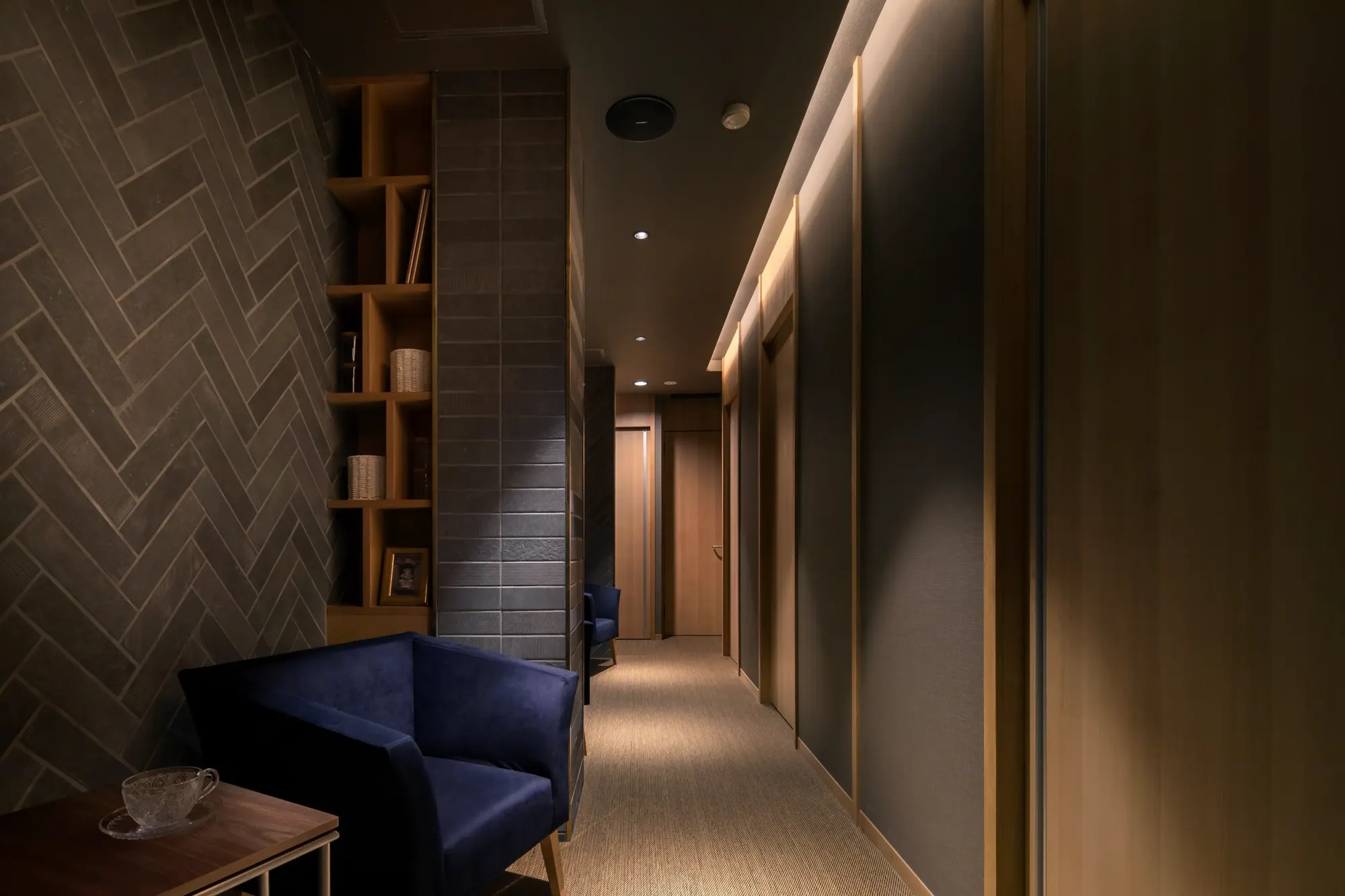 JUJU relaxation salon interior