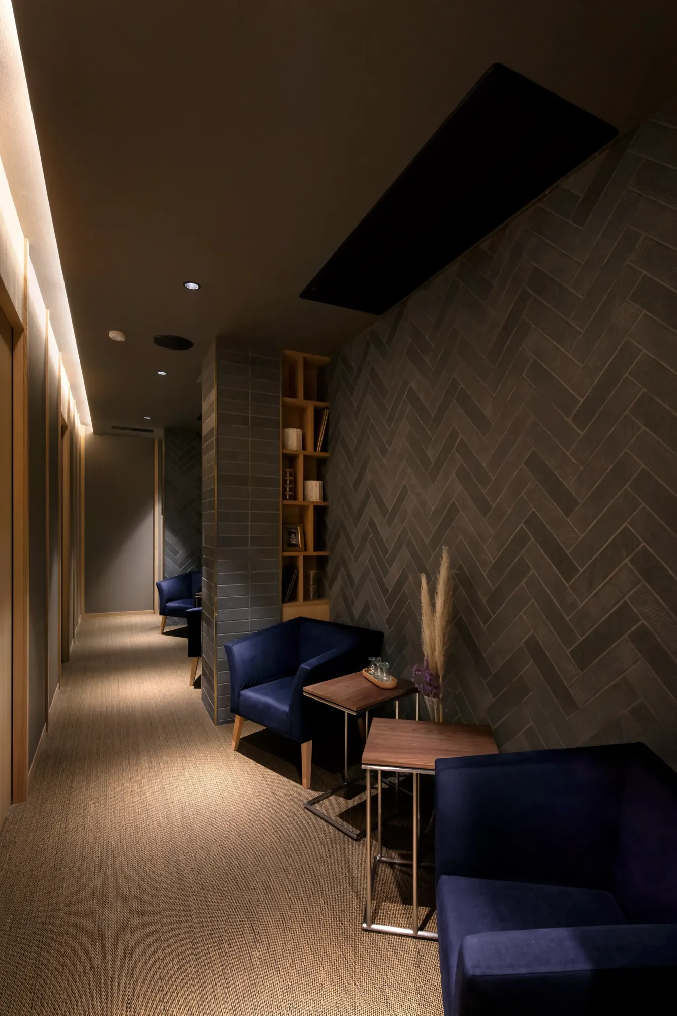 JUJU relaxation salon interior