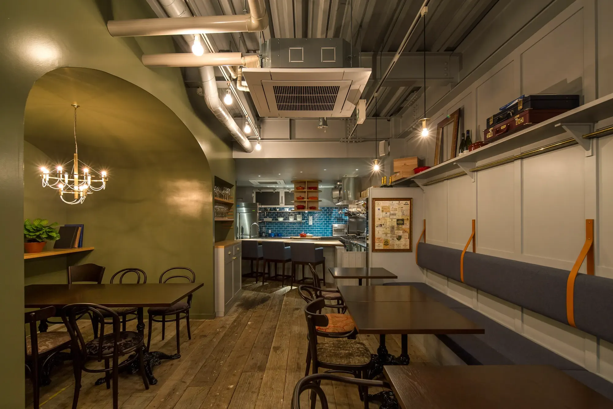 bistro La vie interior