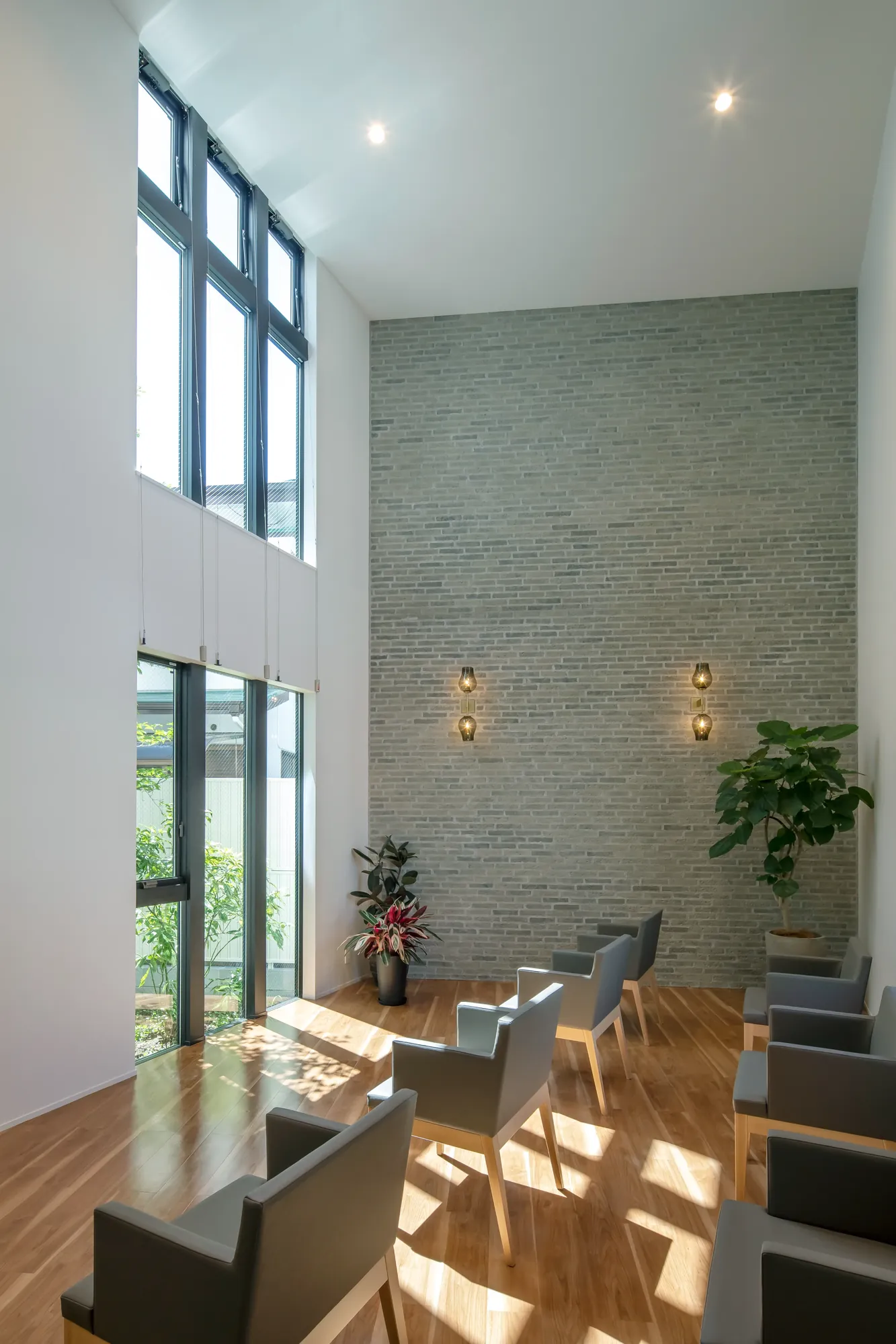 Ohno Dental Clinic interior
