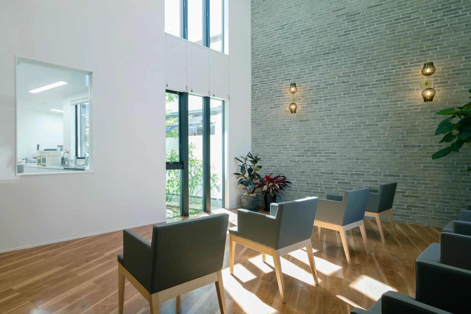 Ohno Dental Clinic interior