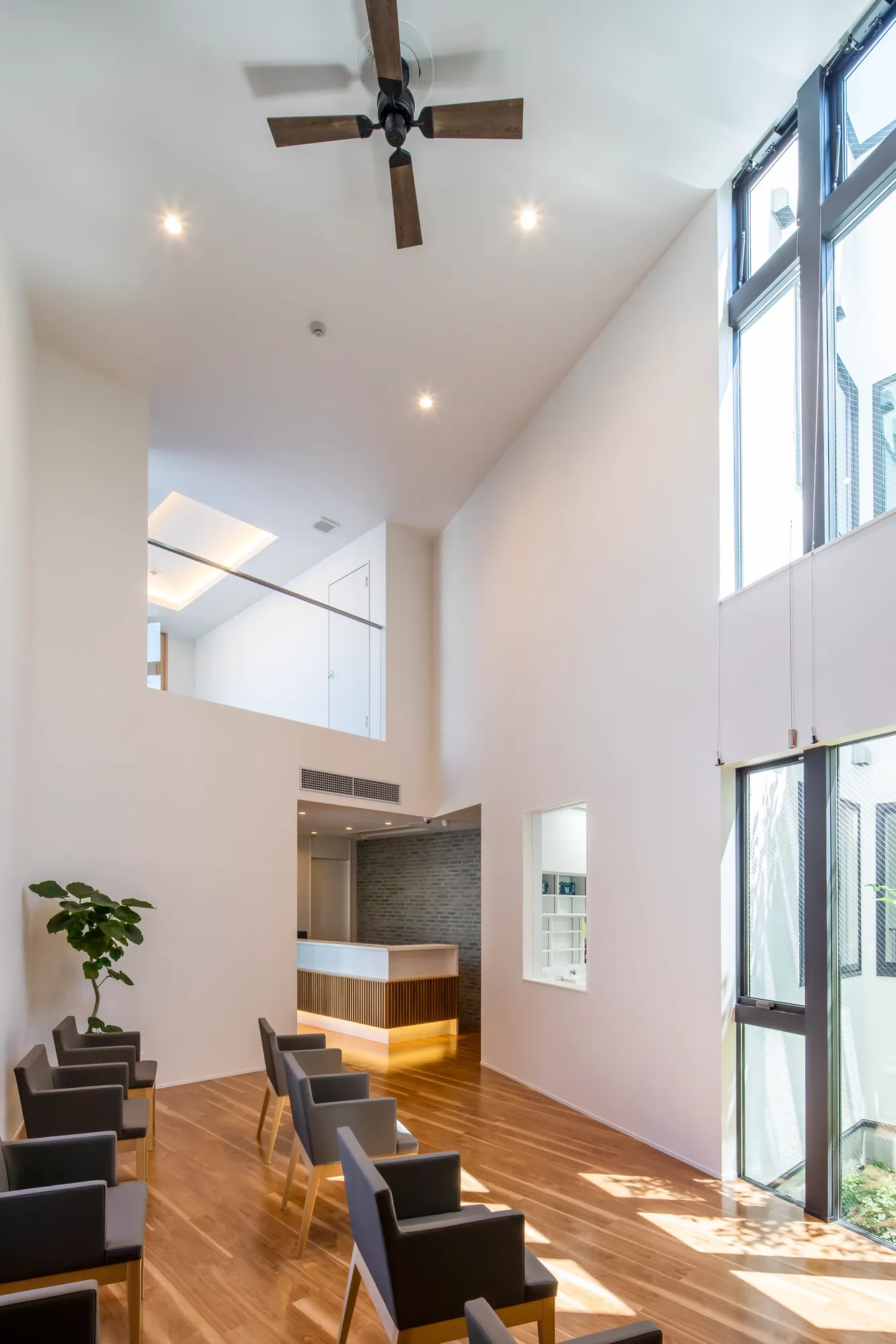Ohno Dental Clinic interior