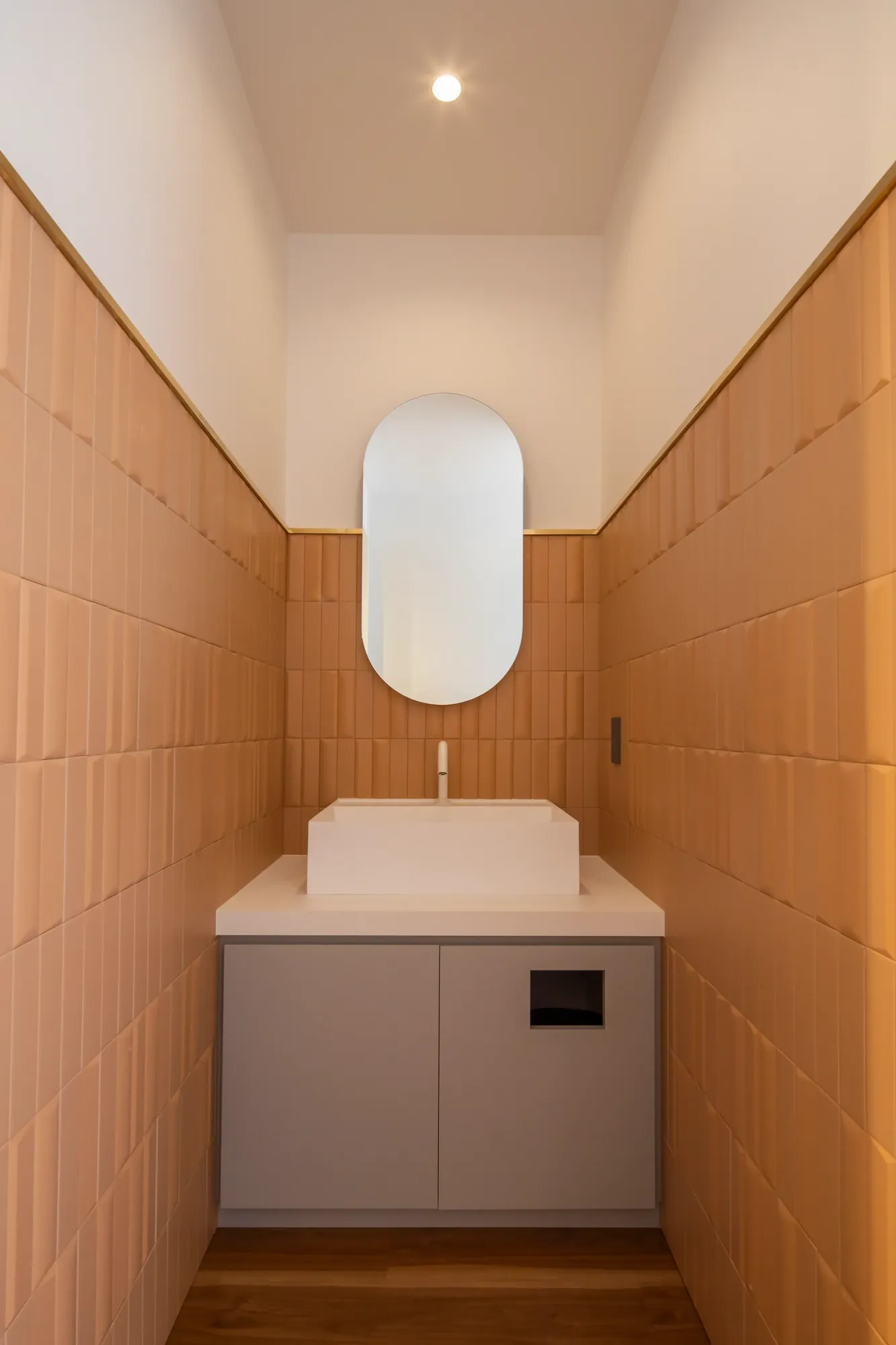 Ohno Dental Clinic interior