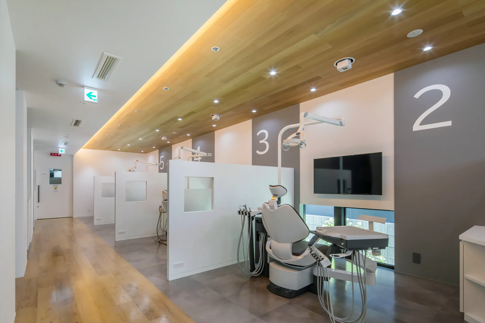 Ohno Dental Clinic interior