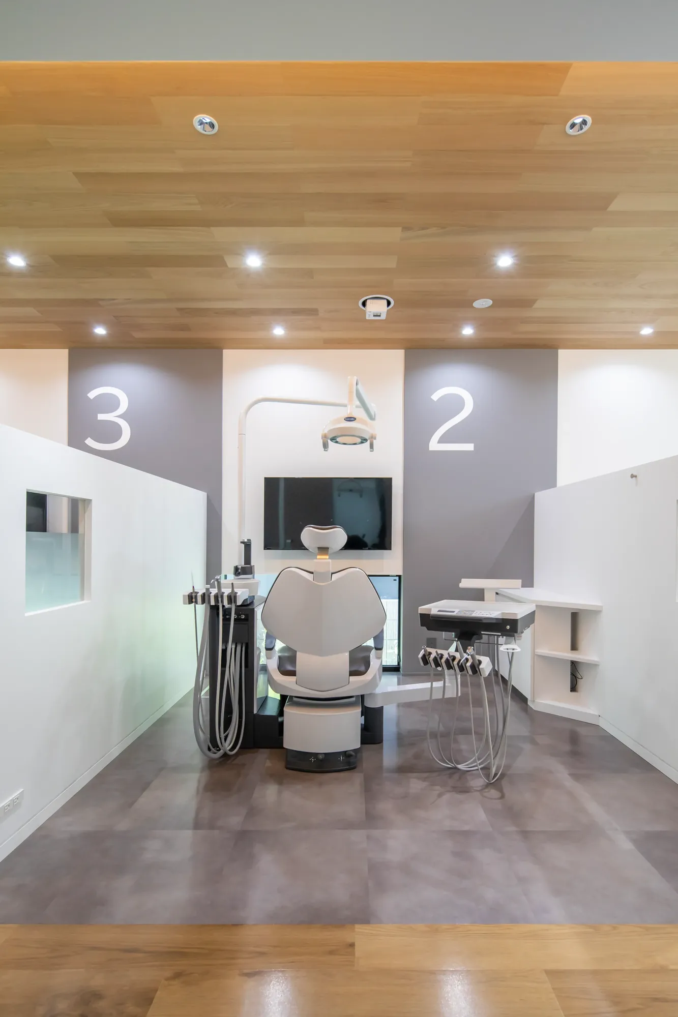Ohno Dental Clinic interior