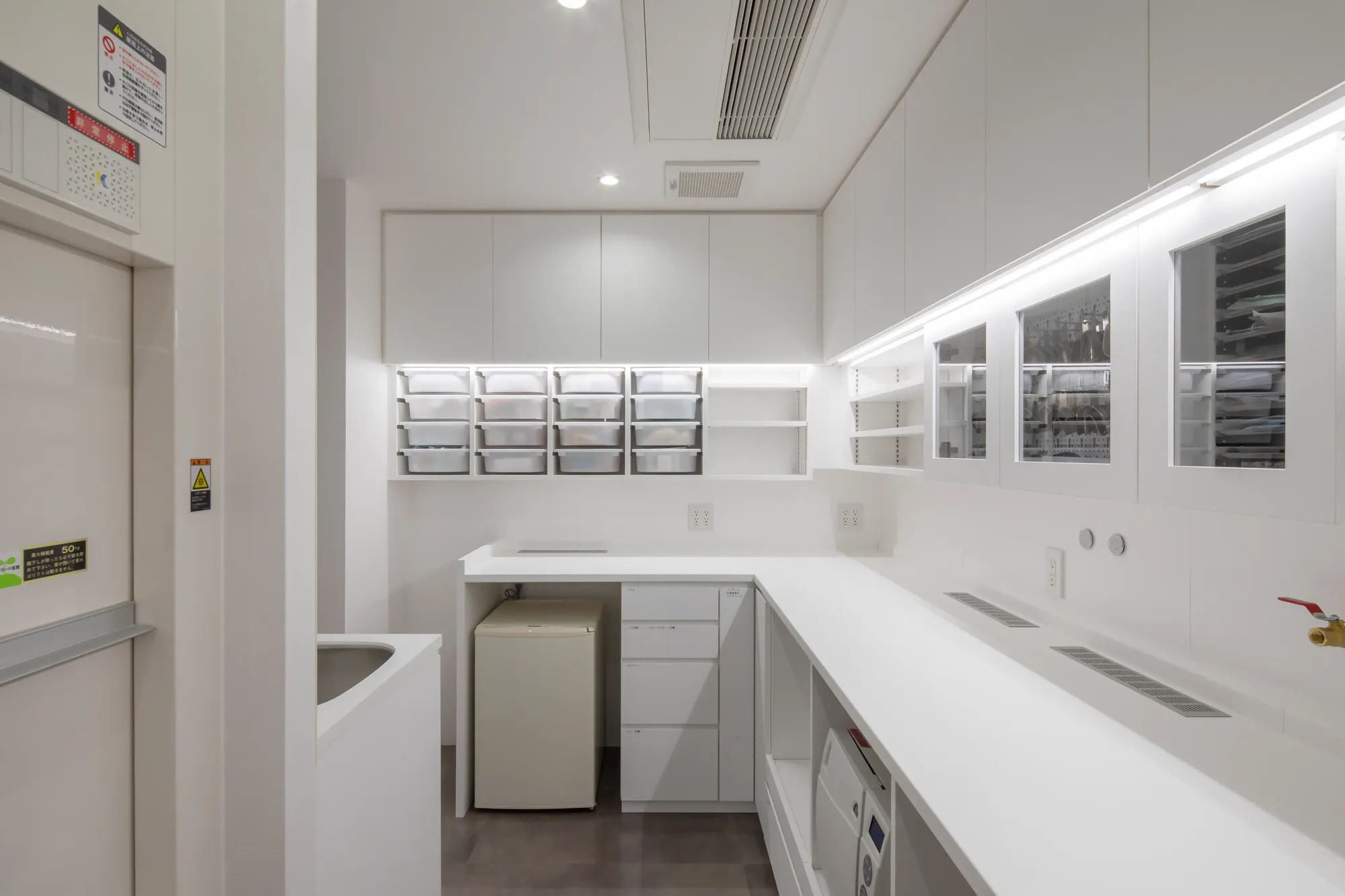 Ohno Dental Clinic interior