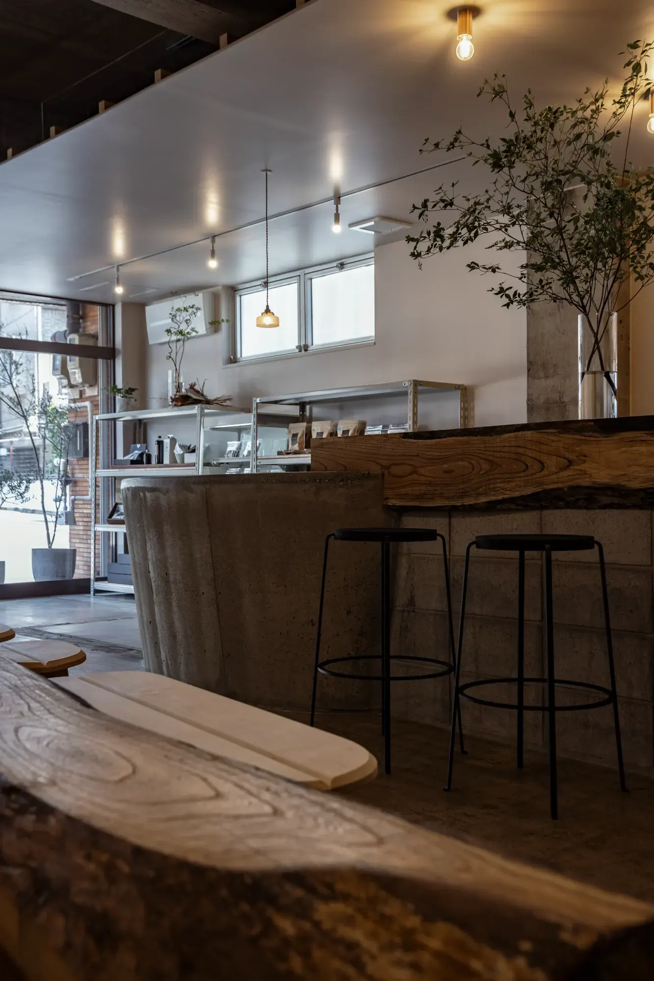 R ART OF COFFEE Chiyoda interior