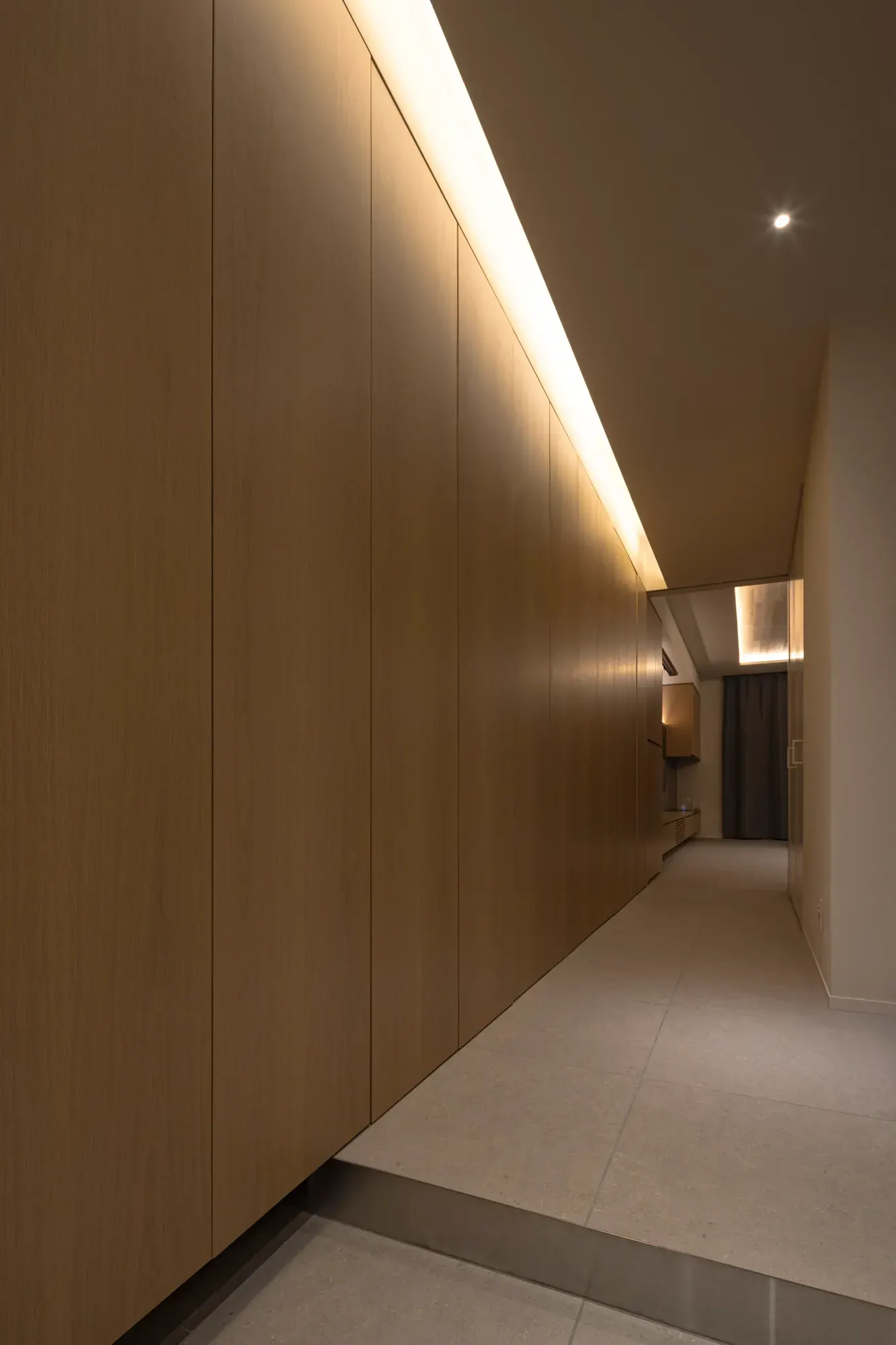 U-mansion renovation interior