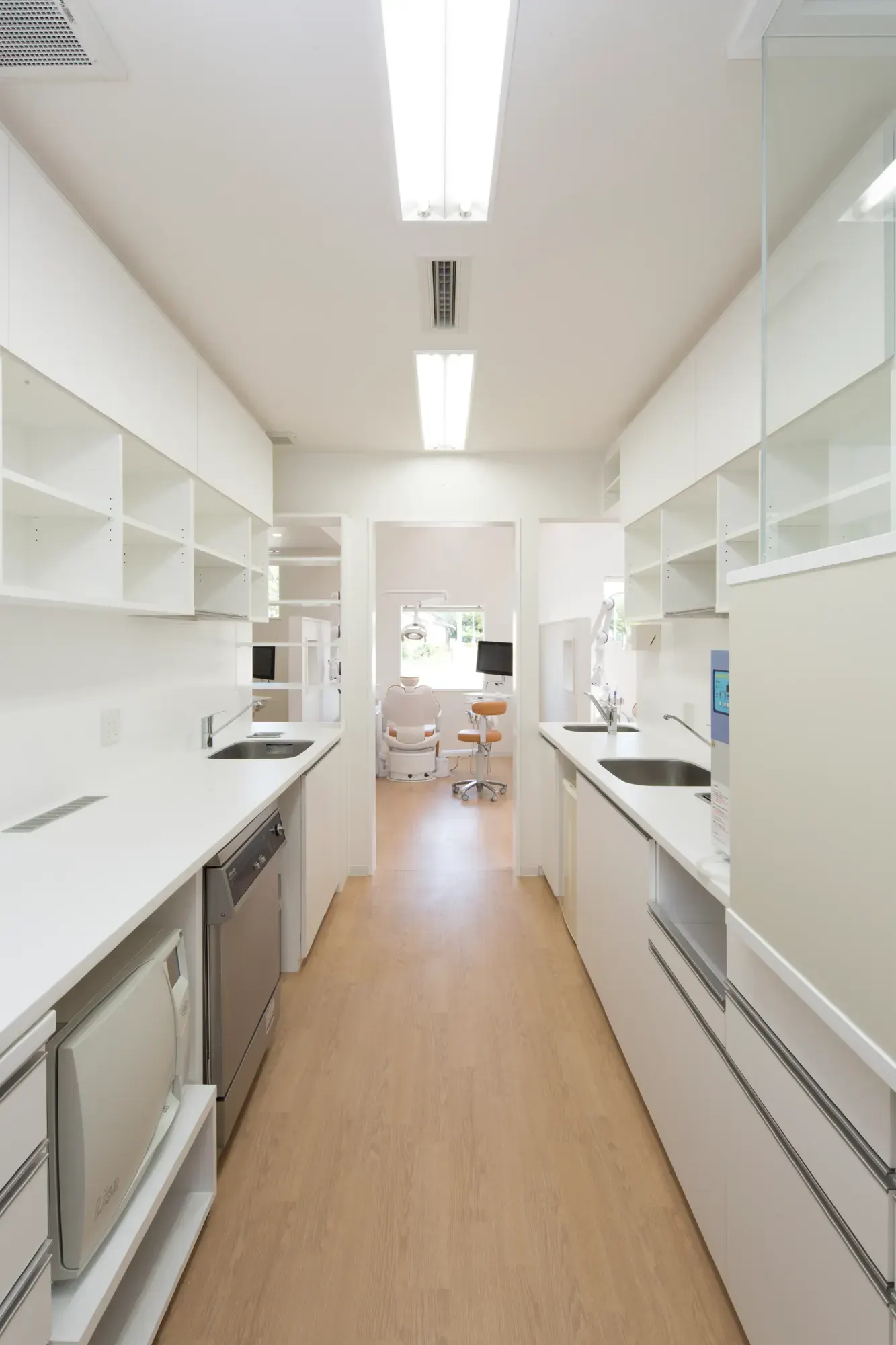 Yokoi Dental Clinic interior